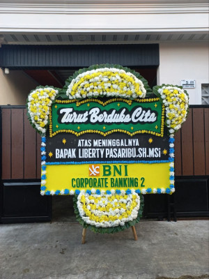 Papan Bunga Duka di Pakuan Baru